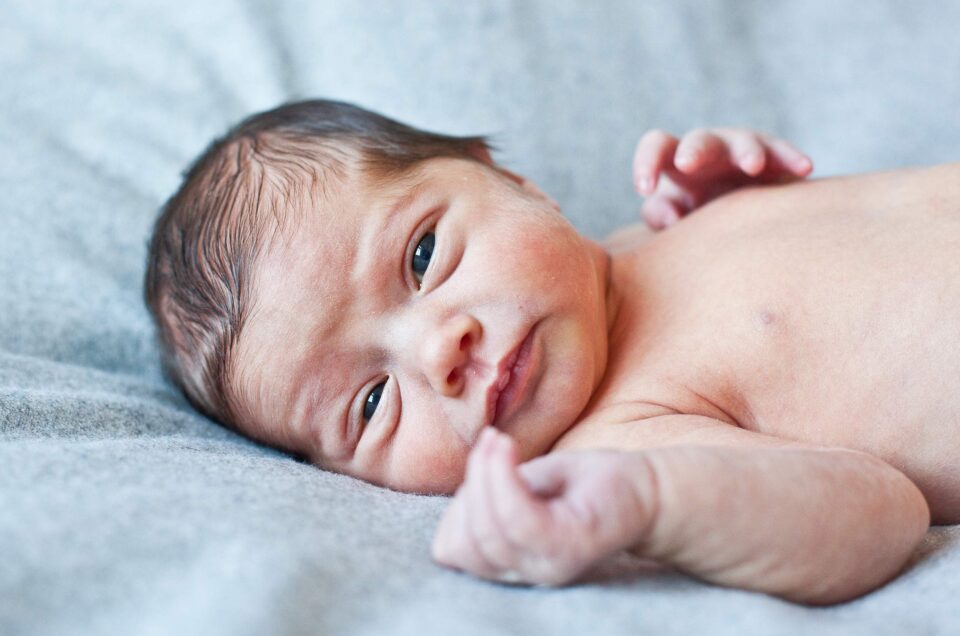 KLEINE ZUS & GROTE BROER - newbornfotografie Almere